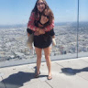 Meet your Posher, Roxanna